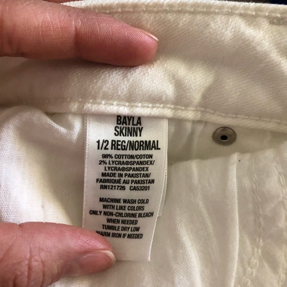 White Ripped Skinny Jeans - Picture 5 of 5